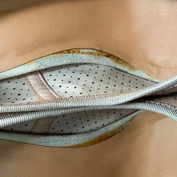 K Studio tan heels with bow size 8 - Picture 5 of 7